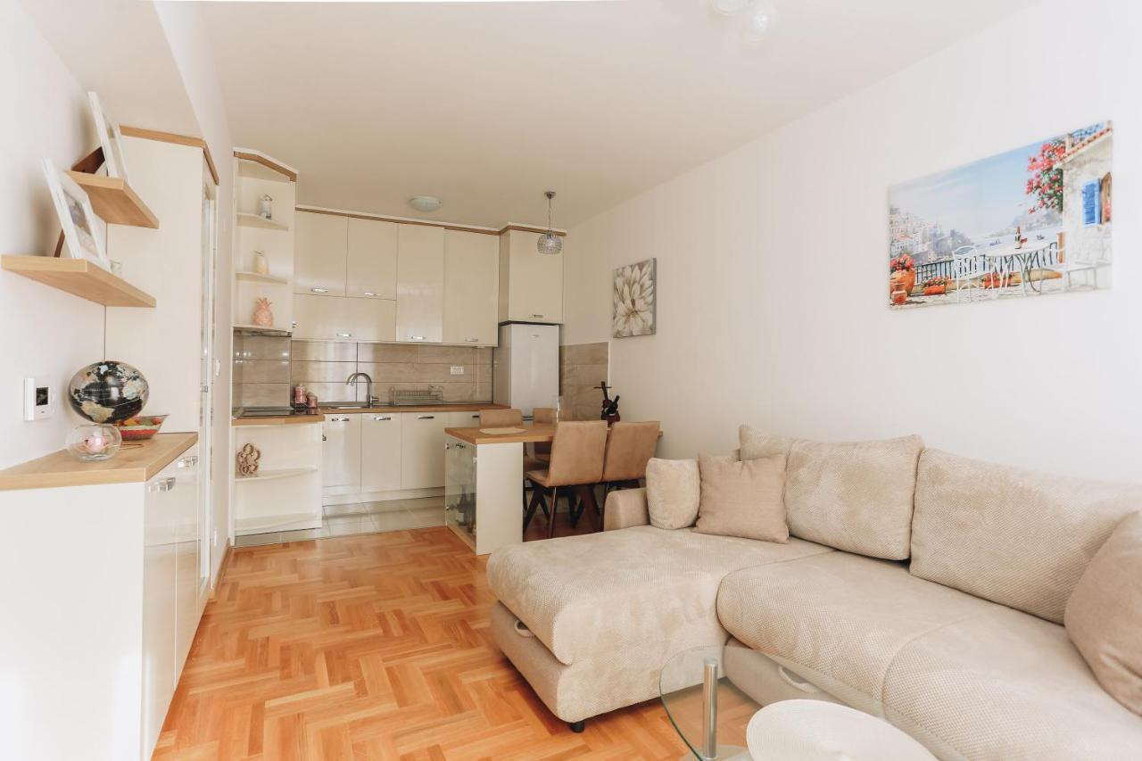 Apartments Viva Oliva Budva Kültér fotó