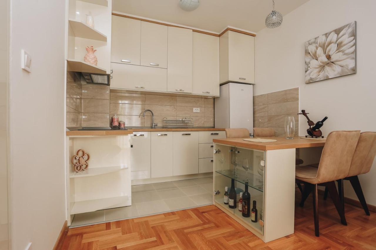 Apartments Viva Oliva Budva Kültér fotó